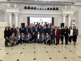 "ҰЛАР" әдеби клубының ТҰСАУКЕСЕР кеші