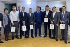 Ұлар келді Сәтбаевқа