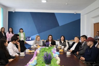 ТАБЫСТЫҢ ҮШ ТІРЕГІ: БИЗНЕС, КОЛЛЕДЖ ЖӘНЕ АТАМЕКЕН